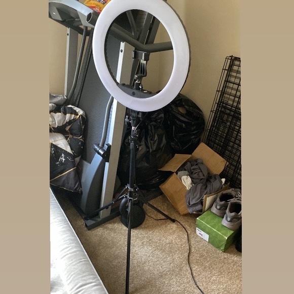 Ring light